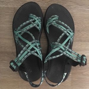 Size 8 W chacos